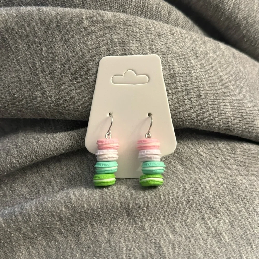 🛍️BUNDLE 3 for $17 MACARON cute earrings kawaii food animal - Picture 1 of 2